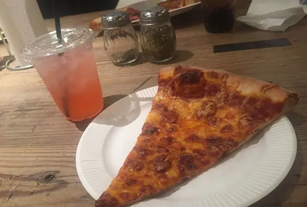 PIZZA SLICE 2の写真・動画_image_104975