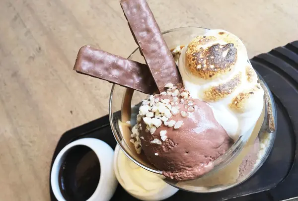 【閉業】MAX BRENNER CHOCOLATE BAR 表参道ヒルズ店（マックスブレナー チョコレートバー）の写真・動画_image_107090