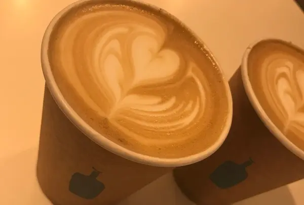 ブルーボトルコーヒー（Blue Bottle Coffee）青山店の写真・動画_image_109062