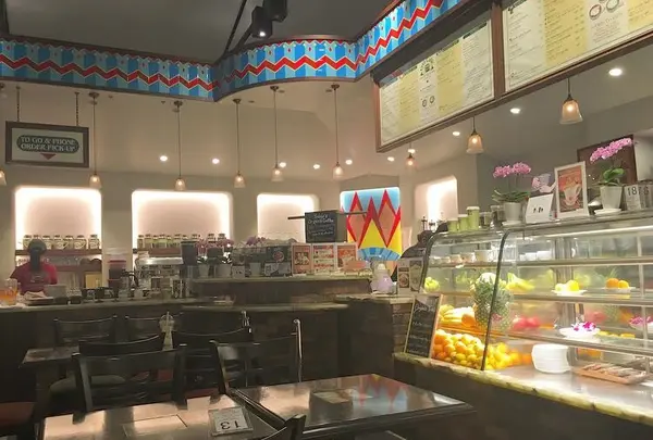 【閉業】Urth Caffe 表参道（アースカフェ）の写真・動画_image_109063