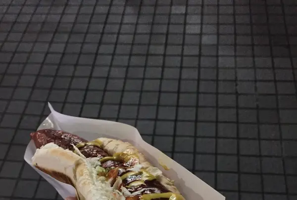 ホットドック路上の写真・動画_image_110678