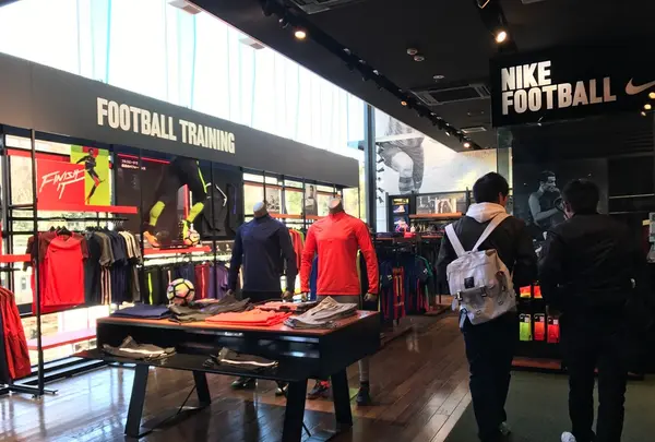 サッカーショップKAMO 原宿店の写真・動画_image_114451