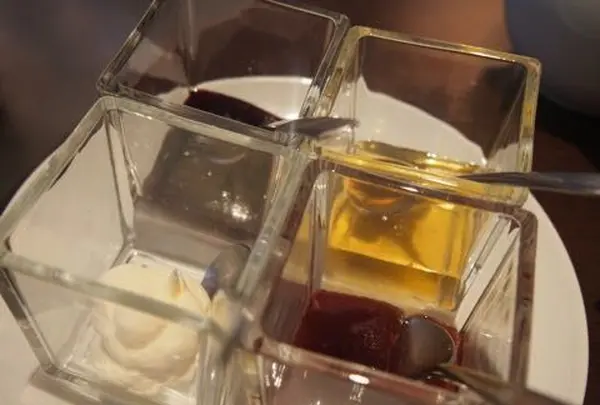 Mercedes-Benz Connection / UPSTAIRSの写真・動画_image_118802