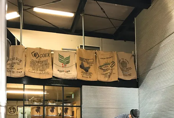 ザ クリーム オブ ザ クロップ コーヒー 清澄白河ファクトリー（The Cream of the Crop Coffee）の写真・動画_image_119779