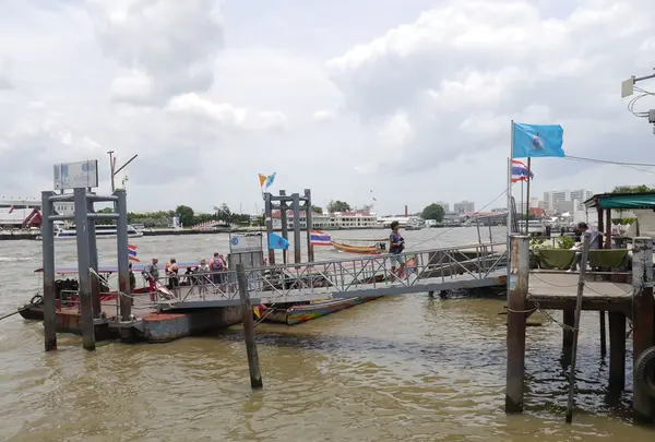 Wat Pak Nam（ワット・パークナム）の写真・動画_image_122200