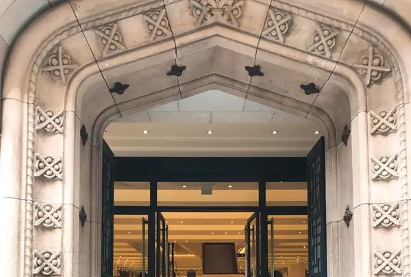 バーニーズ ニューヨーク銀座店の写真・動画_image_123894