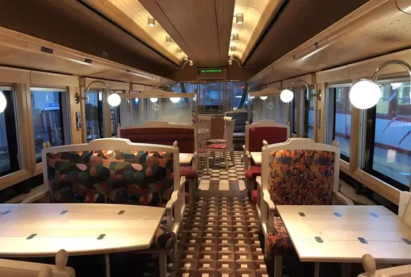 富士山ビュー特急スイーツプラン列車の写真・動画_image_125685