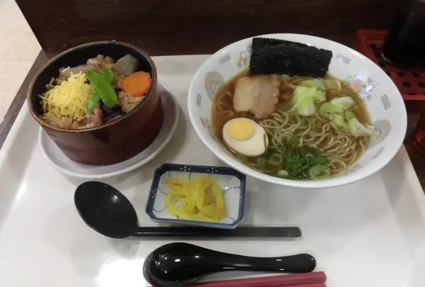 （株）子午線 明石サービスエリア店の写真・動画_image_125800