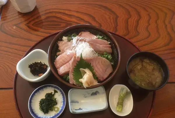 鮪と地魚の和食処　本家鮪屋の写真・動画_image_126063