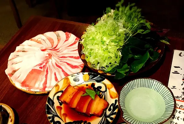 あぐーしゃぶしゃぶ・沖縄料理 かふぅの写真・動画_image_135767