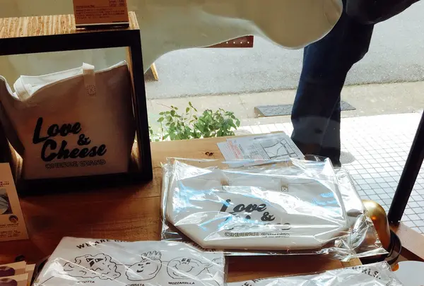 & CHEESE STANDの写真・動画_image_139019