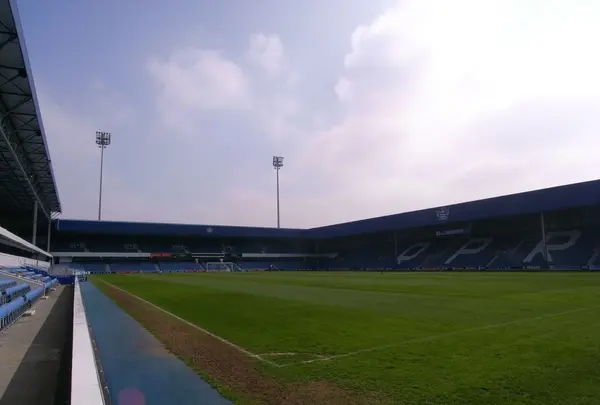 ロフタス・ロード・スタジアムの写真・動画_image_154514