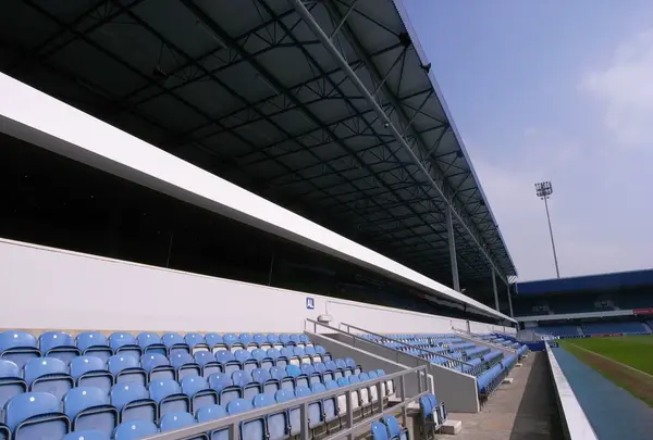 ロフタス・ロード・スタジアムの写真・動画_image_154515