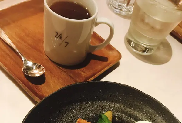24/7 restaurant （トゥエンティーフォーセブンレストラン）の写真・動画_image_160698