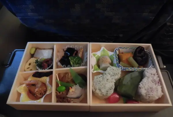 源ますのすし本舗 ＪＲ富山駅中央改札前売店の写真・動画_image_172155