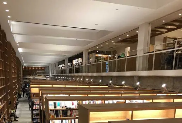 函館 蔦屋書店の写真・動画_image_173947