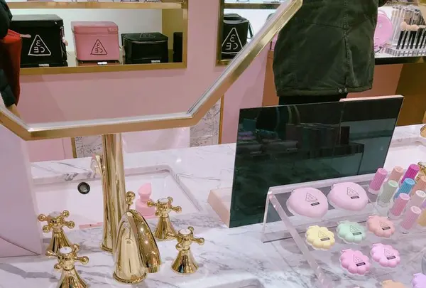 스타일난다 핑크풀카페(stylenanda pink pool cafe)の写真・動画_image_175828