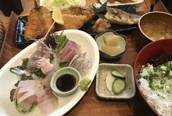 平塚漁港の食堂の写真・動画_image_179866