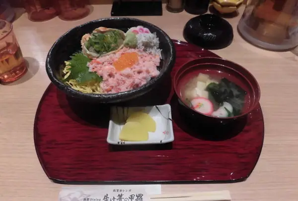 海鮮Dinning 生け簀の甲羅の写真・動画_image_181471