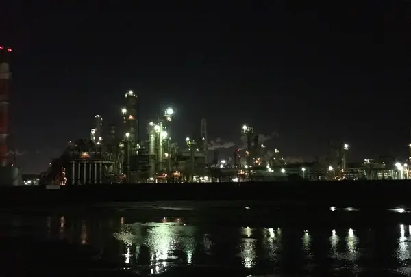 四日市の工場夜景の写真・動画_image_182866