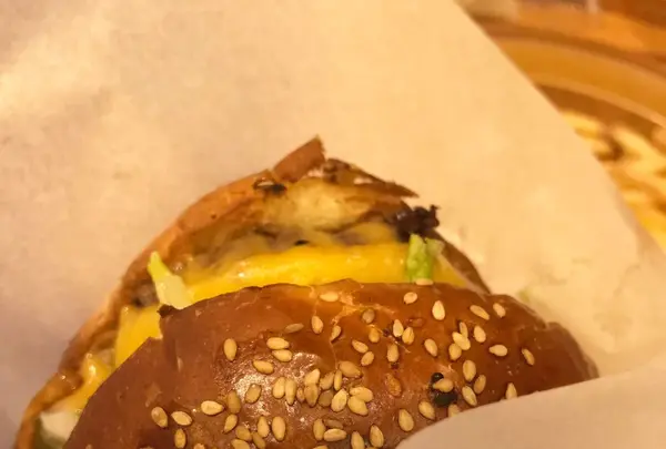 THE BURGER SHOPの写真・動画_image_184225