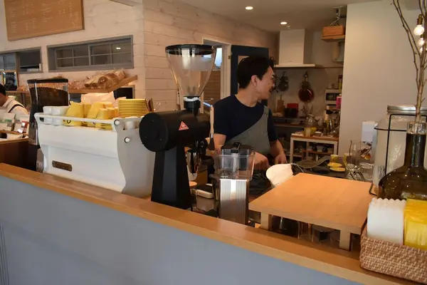三角屋根 パンとコーヒーの写真・動画_image_187504