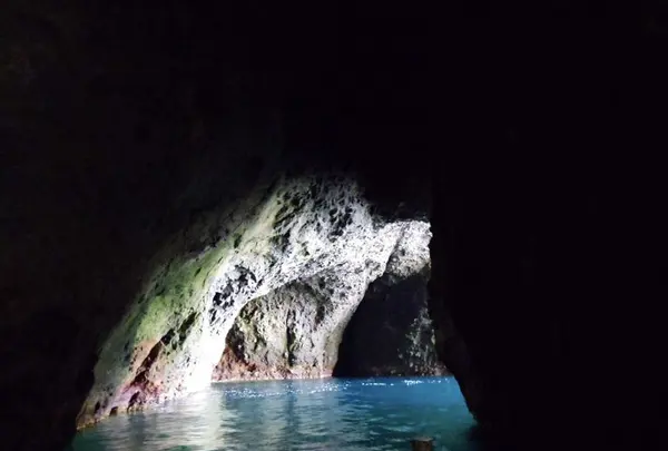 青の洞窟 ボートクルーズの写真・動画_image_193664