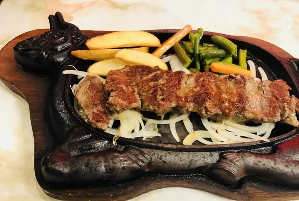 ステーキハウス８８ 辻本店の写真・動画_image_206101