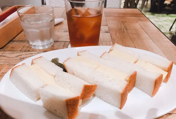 俺のBakery&Cafe 京橋中央通の写真・動画_image_212530