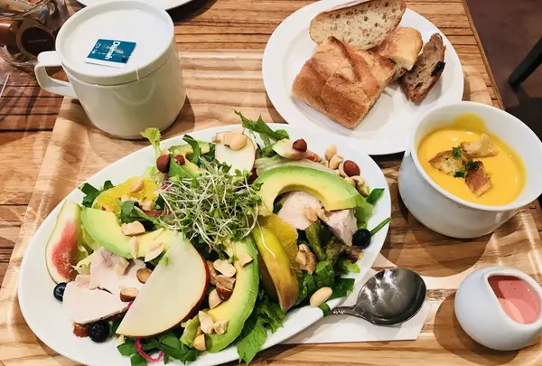 EVERYTHING SALAD 青山の写真・動画_image_224595