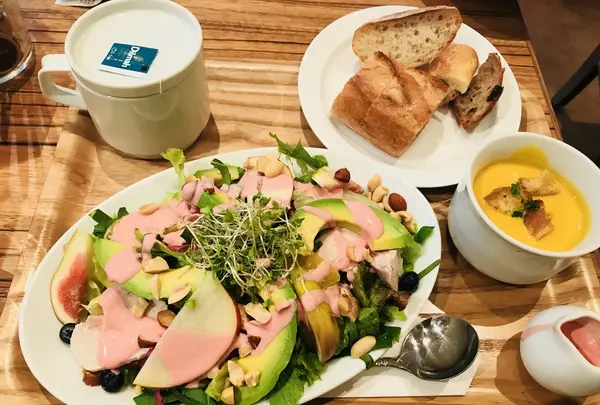 EVERYTHING SALAD 青山の写真・動画_image_224596