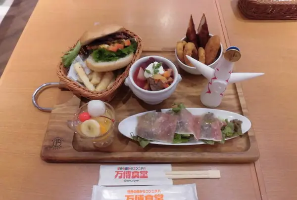 万博食堂 ららぽーとEXPOCITY店の写真・動画_image_228228