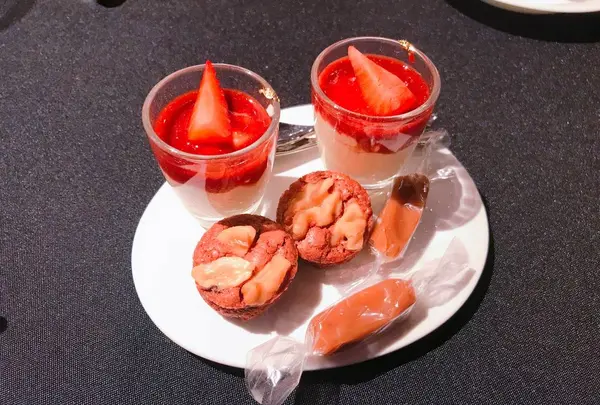 ラ ターブル ドゥジョエル・ロブションの写真・動画_image_232804