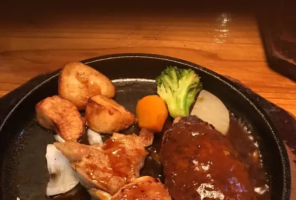 自家製ハンバーグの店 ログログの写真・動画_image_238497