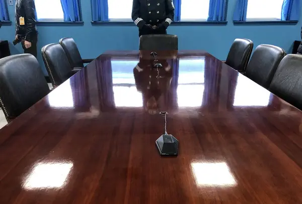 정전담판회의장の写真・動画_image_240935