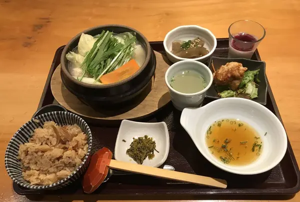 博多華味鳥 博多駅前店 Hanamidoriの写真・動画_image_241762