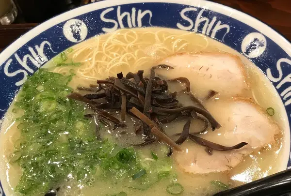 博多らーめん ShinShin（シンシン）天神本店の写真・動画_image_241940