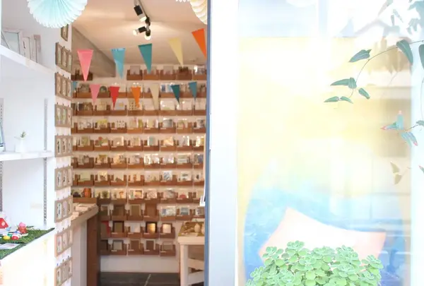 わたしにちょうどいいアート専門店   picasesque 参宮橋の写真・動画_image_249218