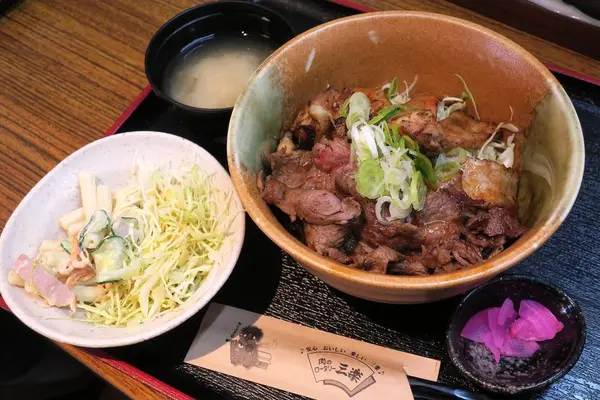 肉のロータリー三楽の写真・動画_image_261089