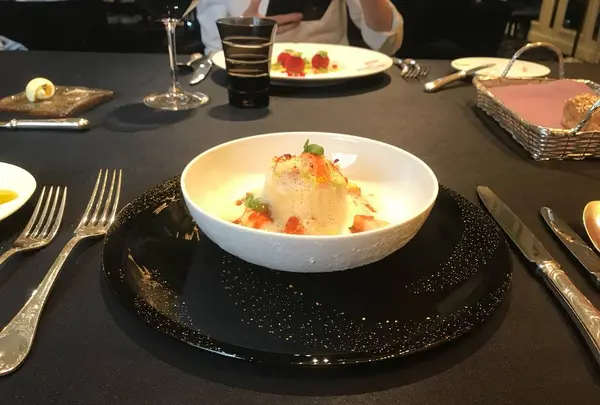 ガストロノミー ジョエル・ロブション(Joel Robuchon)の写真・動画_image_270695
