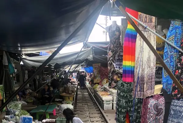 メークロン市場の写真・動画_image_301782