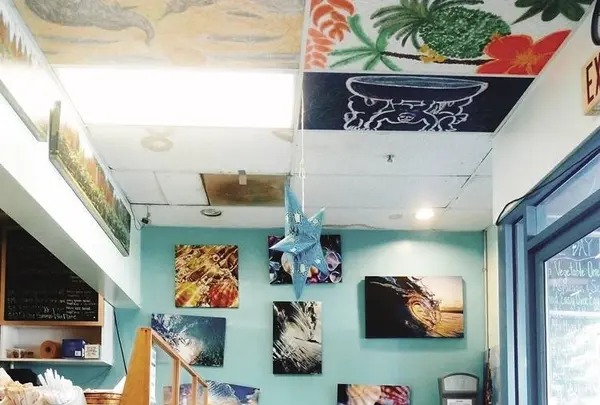 ダイアモンドヘッド コーブ ヘルス バーの写真・動画_image_330413