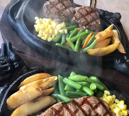 ステーキハウス８８ 国際通り店の写真・動画_image_349511