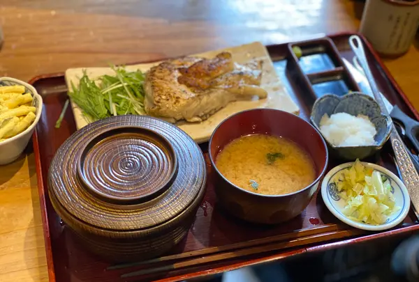 炭火焼魚・鮪食処 白銀屋 溜池の写真・動画_image_354485