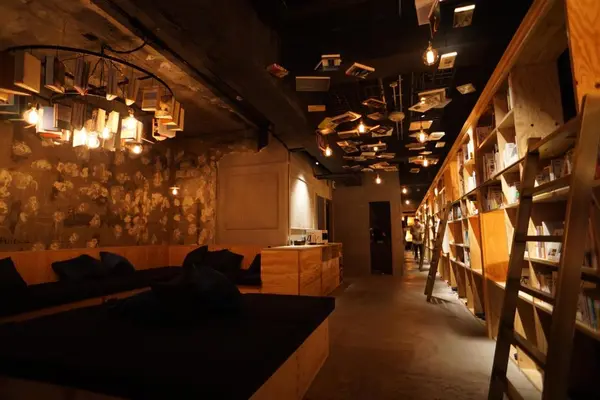泊まれる本屋 BOOK AND BED TOKYO 池袋店の写真・動画_image_358985