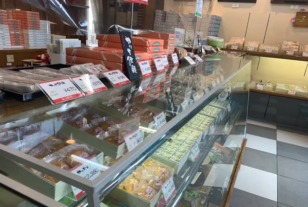 （有）ヤッサ饅頭本舗 本店の写真・動画_image_369633