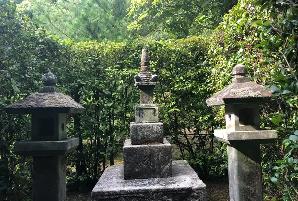 足利尊氏公之墓の写真・動画_image_371456
