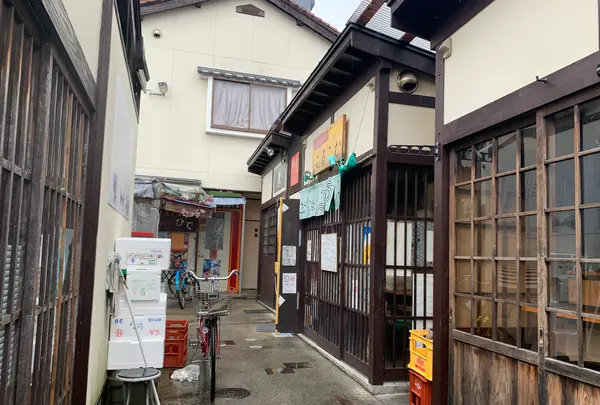 西条駅前屋台村 酒蔵横丁の写真・動画_image_373130
