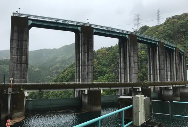 七色ダム湖の写真・動画_image_381740