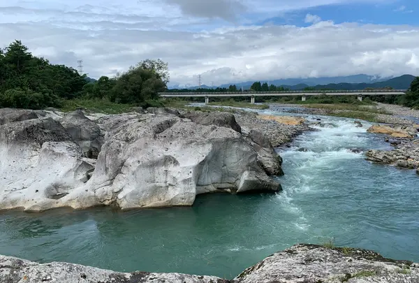 かご岩温泉旅館　観音露天風呂の写真・動画_image_384157